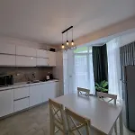 Apartament Saphire White Titanic Lägenhet Năvodari